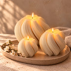 Stella gedraaide handgemaakte kaarsen brandend – 7th Candle